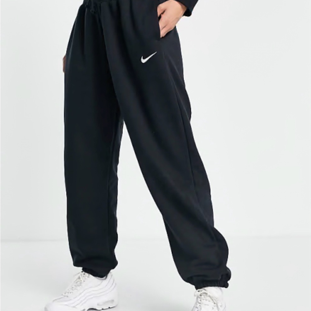 Nike women’s Black Fleece sweatpants